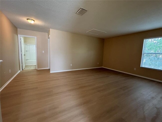 Building Photo - 13807 Fareham Rd
