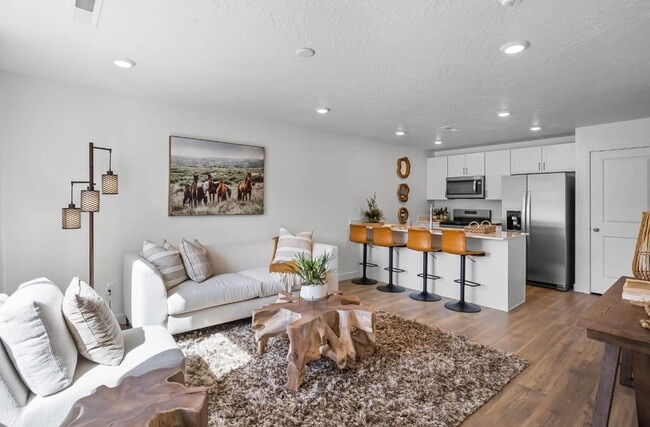 Building Photo - 3-Bedroom Home in Long Valley with Access ...