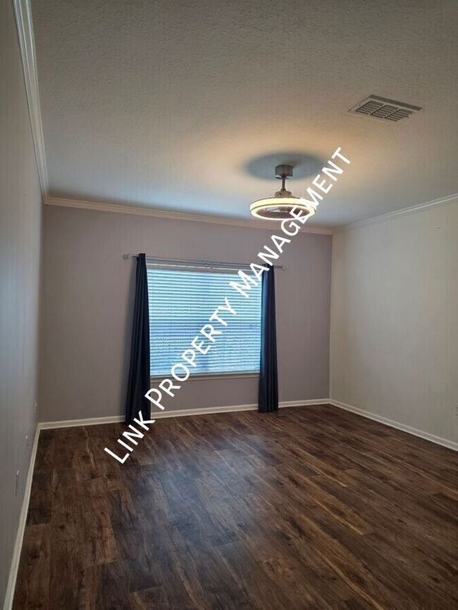 Building Photo - 5103 Regency Ct