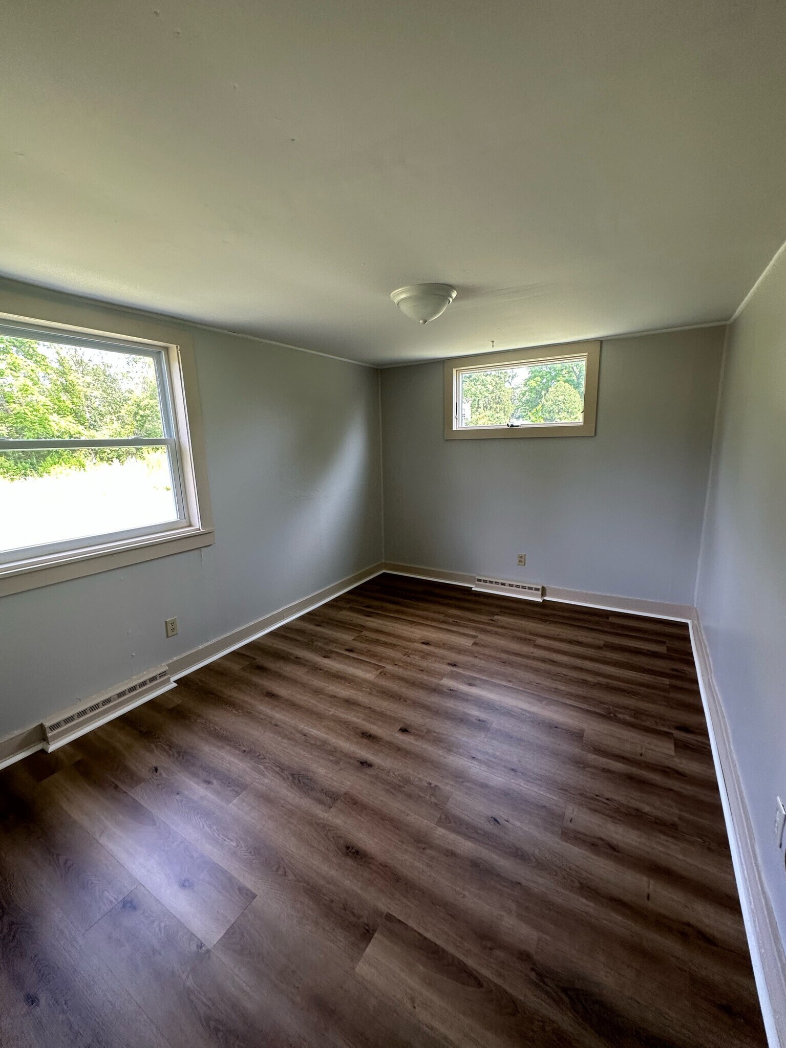 Building Photo - 140 Honness Ln