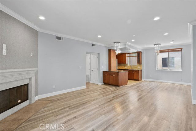 Building Photo - 11280 La Maida St