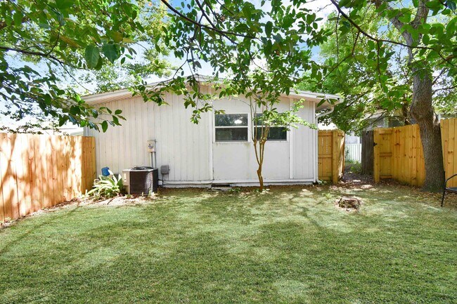 Building Photo - 78 Angelo Ln