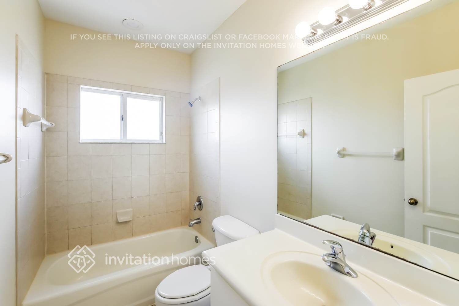 Building Photo - 16349 SW 50th Terrace