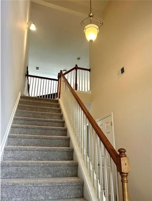 Building Photo - 220 Stone Park Dr