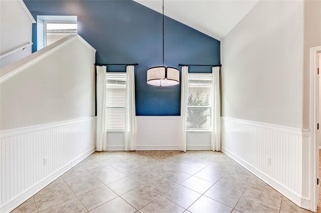 Building Photo - 245 Deep Creek Dr