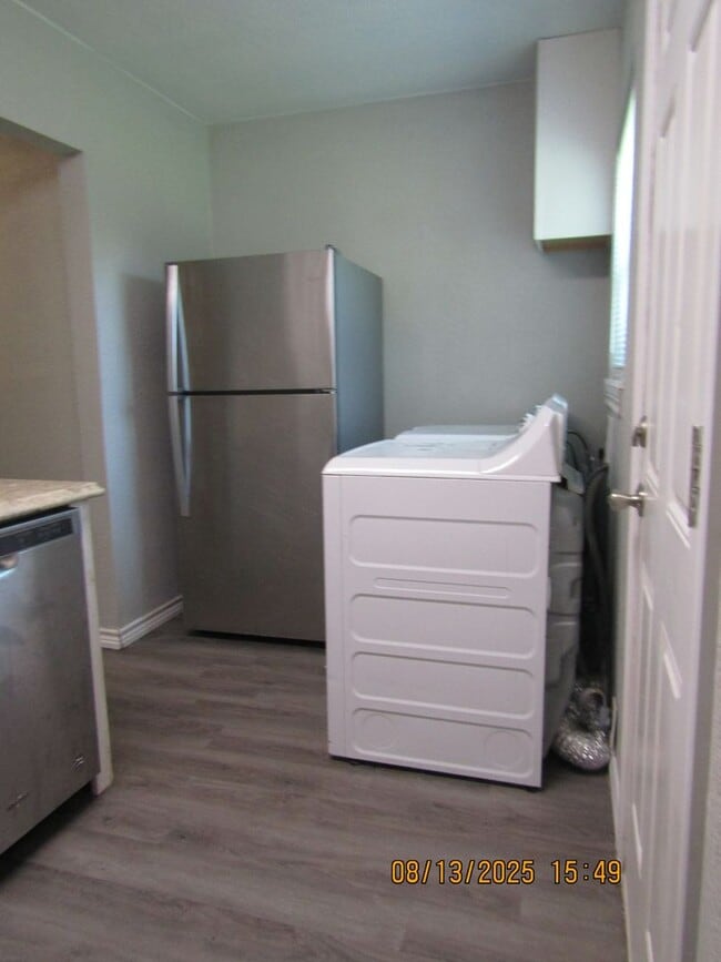 Building Photo - Move In Special: $200 off on The First Ful...