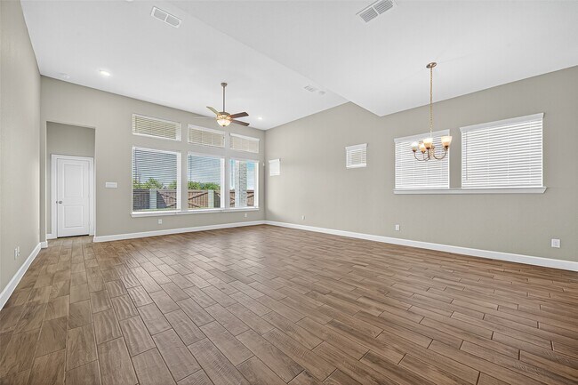 Building Photo - 302 Pure Parsley Path