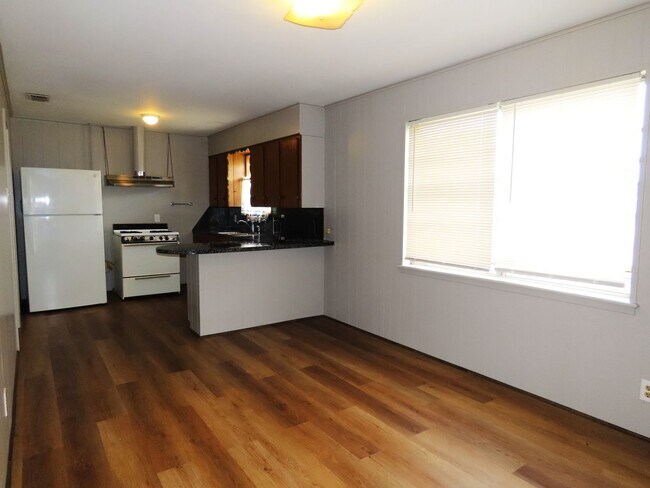 Building Photo - Country Living in Arp! 3 Bedroom, 1 Bath H...