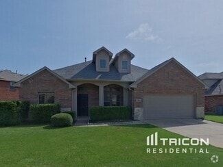 Building Photo - 2989 Lakeview Cir