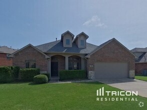 Building Photo - 2989 Lakeview Cir