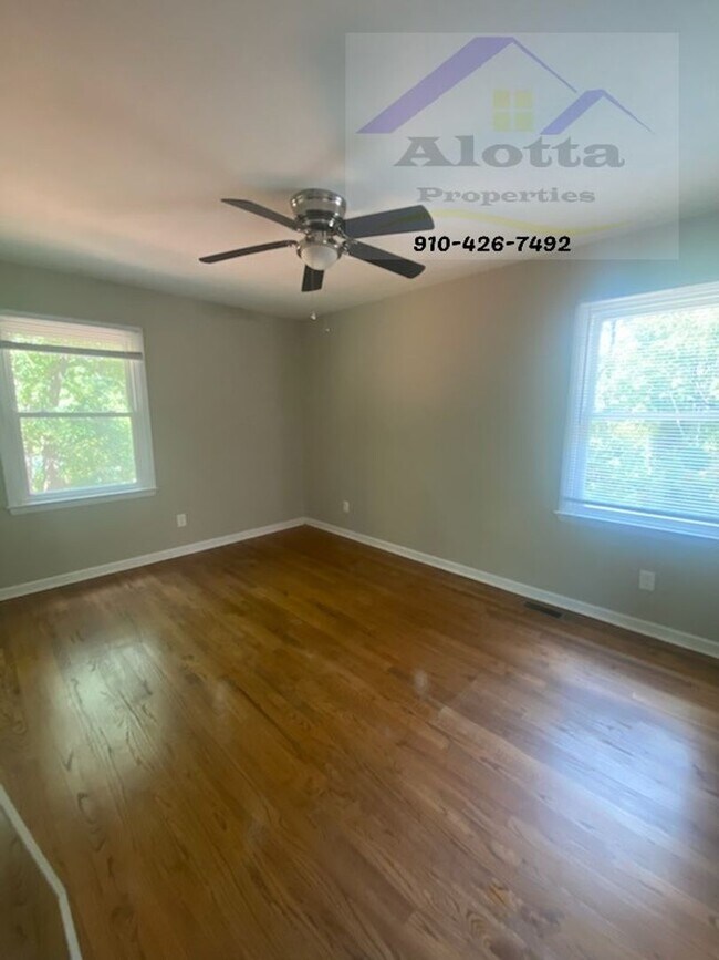 Building Photo - 5312 Bluewater Pl