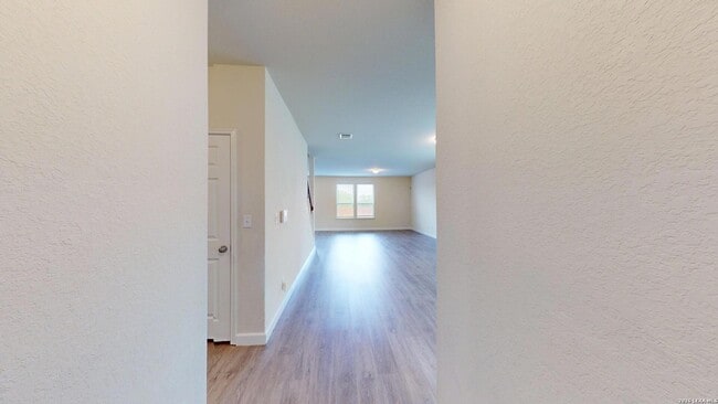 Building Photo - 344 Autumn Rouge