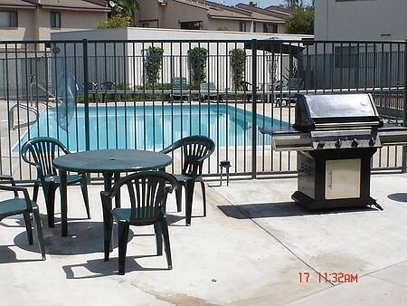 Heritage Point - 10680-10694 Knott Ave.