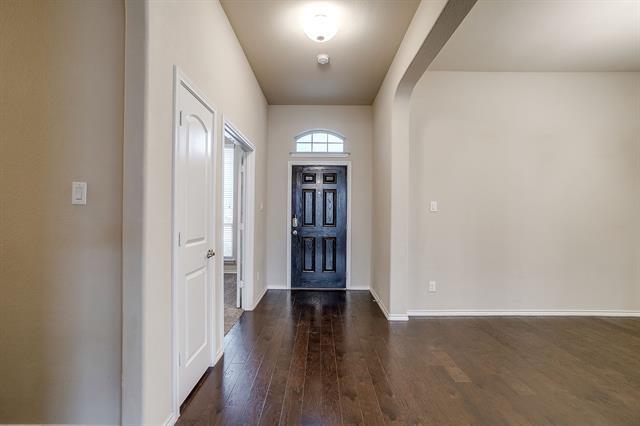 Building Photo - 45 Auburn Dr