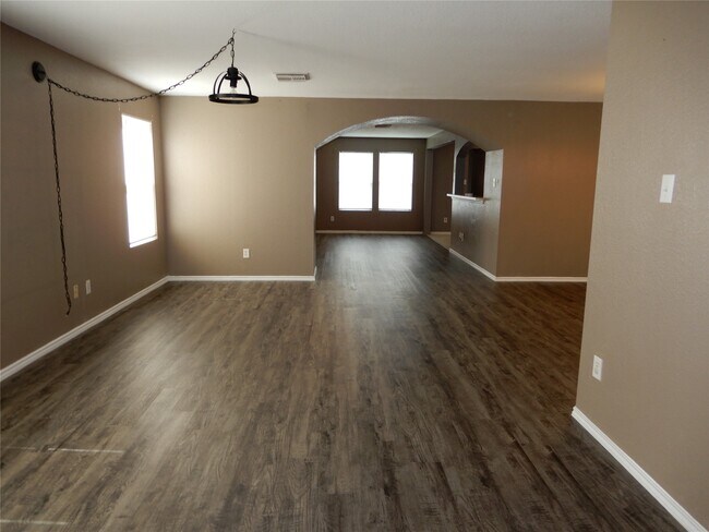 Building Photo - 20119 Baron Brook Dr