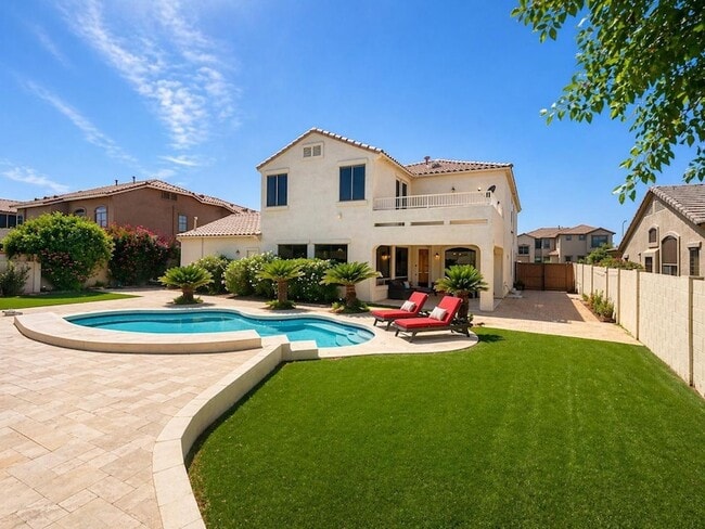 Building Photo - 8611 S 45th Glen