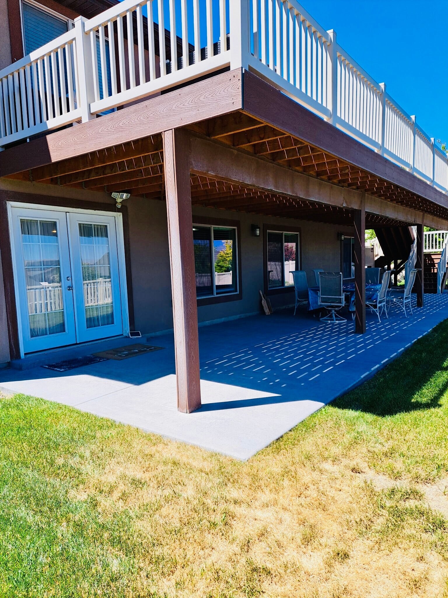 Building Photo - 334 W Shadow Ridge Dr