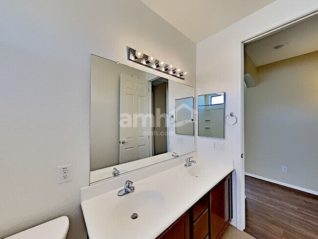 Building Photo - 25711 W Miami St