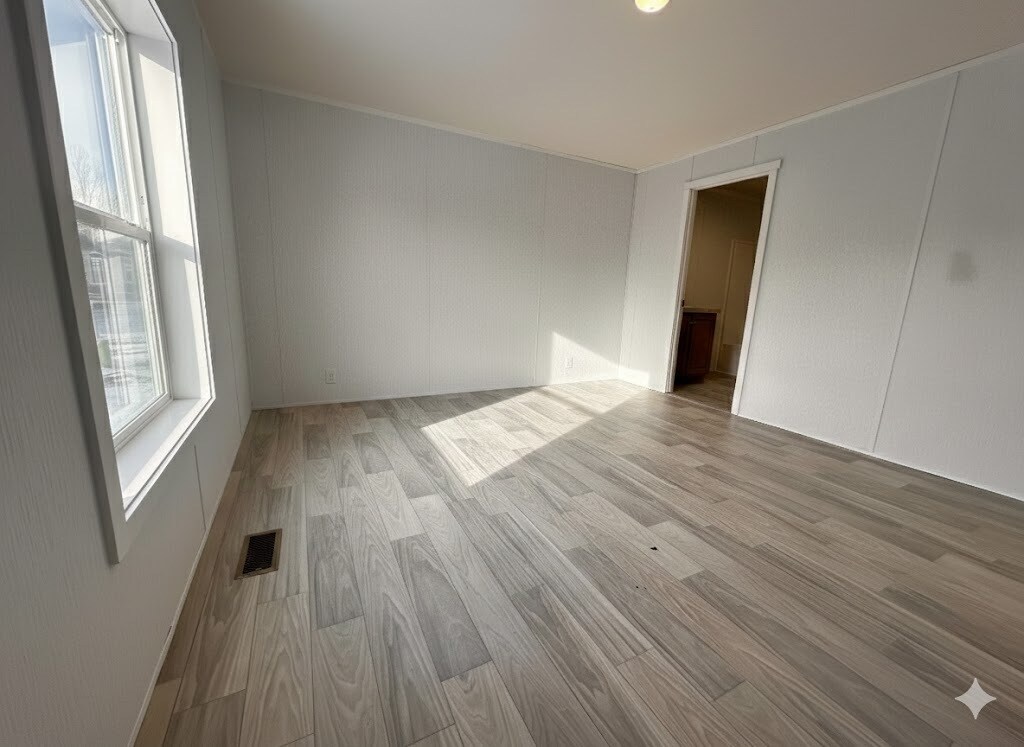 Building Photo - 26 Jubilee St