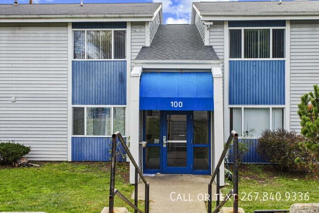 Building Photo - 600 College Park Dr