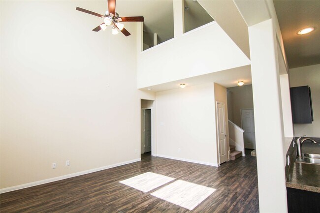 Building Photo - 29622 Clover Shore Dr