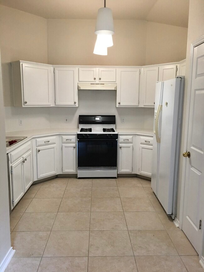 Building Photo - 17900 Worley Dr