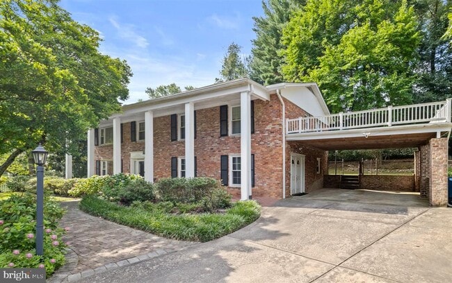Primary Photo - 6623 Tunlaw Ct