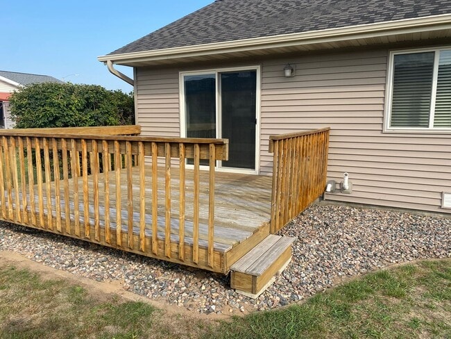 Building Photo - 7311 Ryan Amy Dr