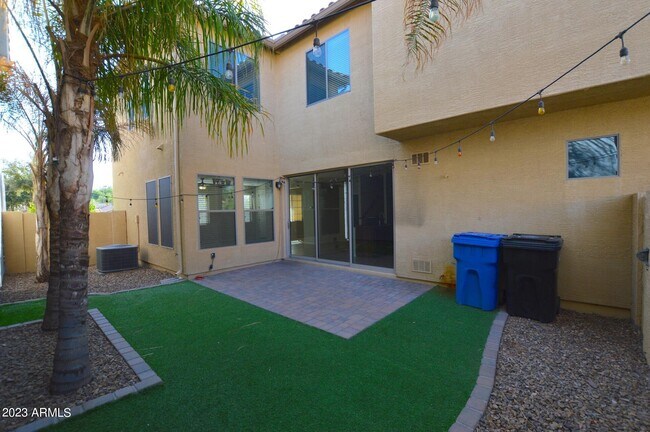 Building Photo - 4451 E Remington Dr
