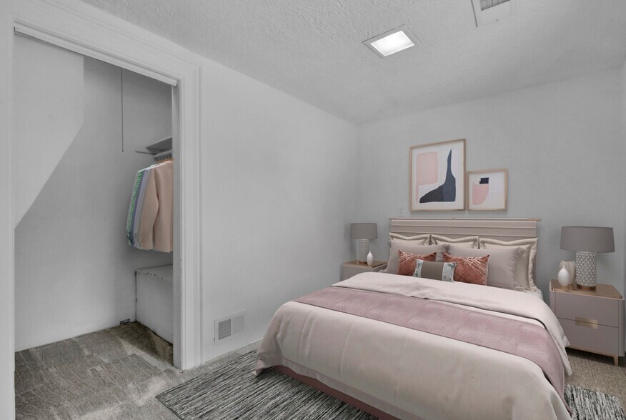 Building Photo - 820 N Pennsylvania Ave