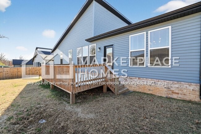 Building Photo - 1000 Clayton Rd