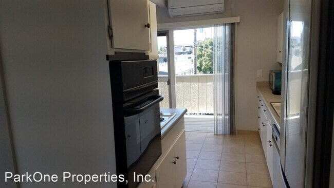 Building Photo - 1170 Lincoln Ave