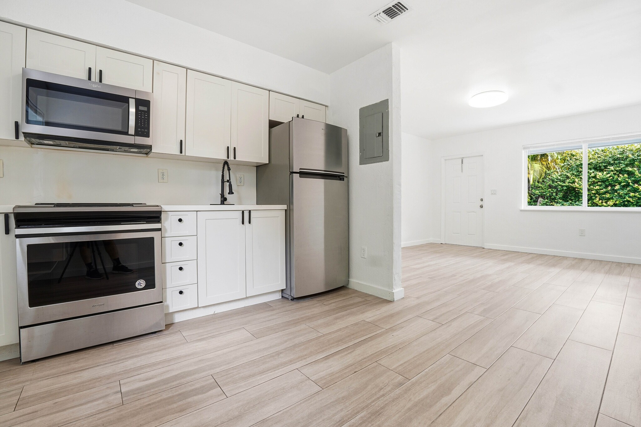 Building Photo - 60 NW 42nd St