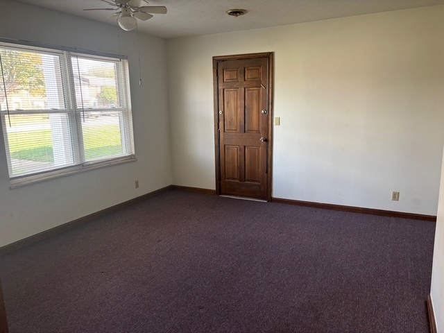 Building Photo - 201 Honeysuckle Ln