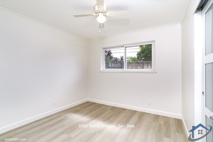 Building Photo - 5968 Sorrel Ave