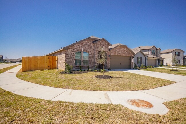 Building Photo - 3318 Parker Trce Dr