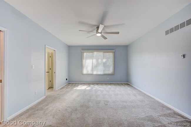 Building Photo - 2924 Wessels Dr