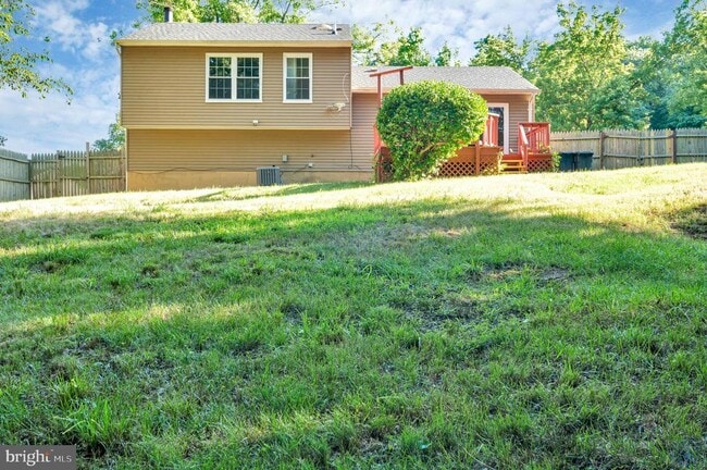 Building Photo - 2308 Wagon Wheel Ct