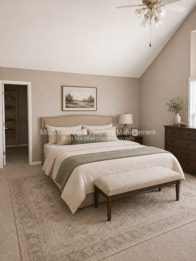 Building Photo - Stop scrolling—your dream home in Lee’s Summit is officially here!