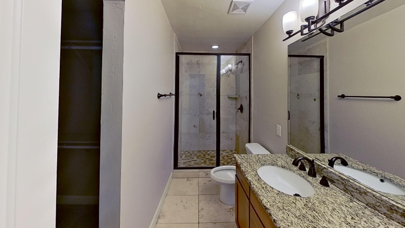 Building Photo - 1105 N Monaco St Pkwy