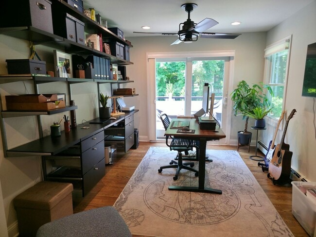 Building Photo - Luxury Living in Ridgewood