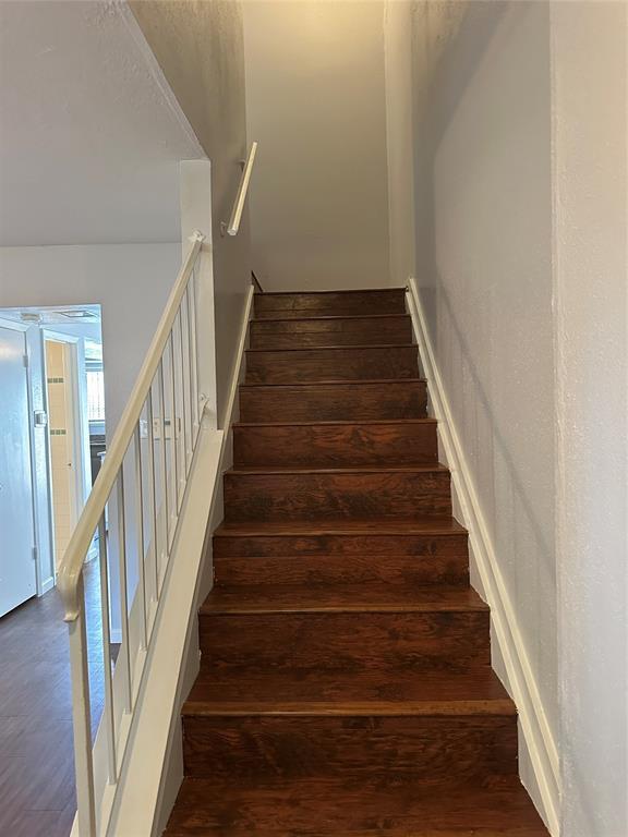 Building Photo - 12889 High Star Dr