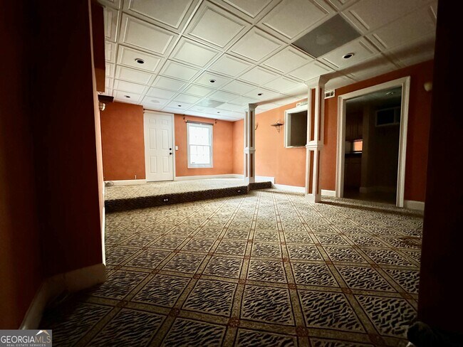 Building Photo - 155 Autumn Moon Trail