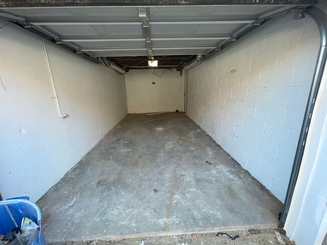 Building Photo - BRAND NEW 3 BED 2.5 BATH HOME FOR RENT.