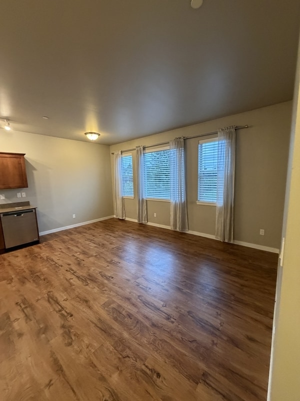 Building Photo - 8872 Depot Rd