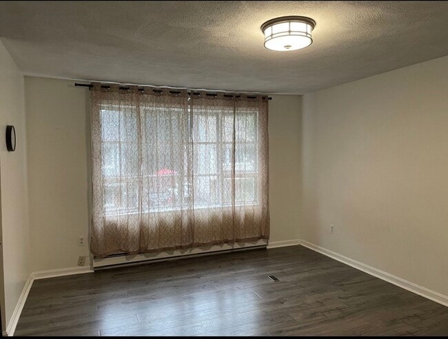 Building Photo - 9 Grove Terrace