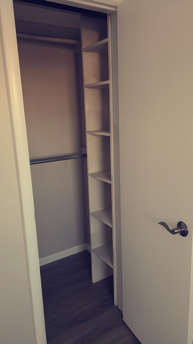 Building Photo - 210 South St