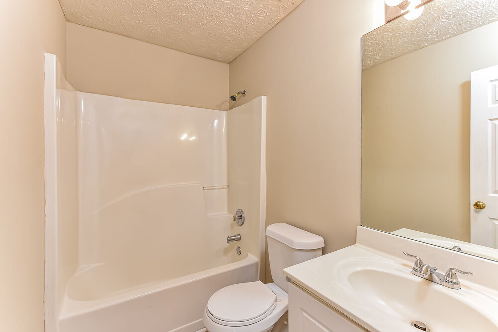 Building Photo - 735 Bridgewood Ct