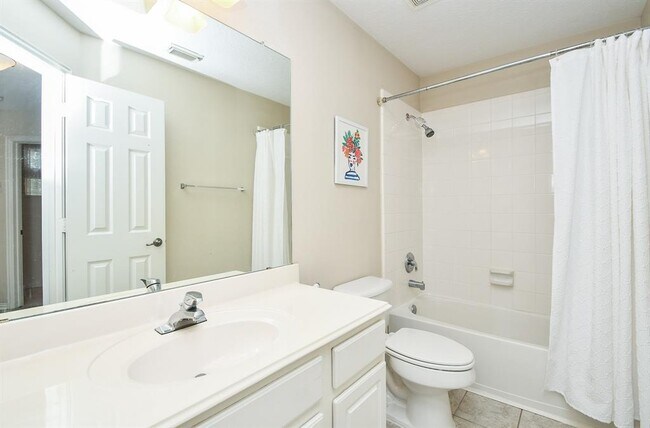 Building Photo - 7835 Stone Oak Ct