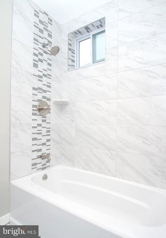 Building Photo - 1271 S 24th St